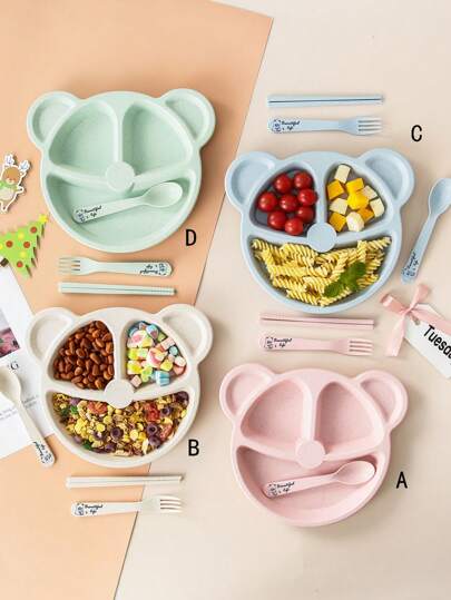 القصعة بالبند والملعقة والشوكة وعيدان تناول الطعام