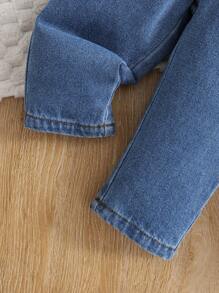 2 peças/Conjunto Roupa Casual Simples e Fofa para Bebê Menino Recém-Nascido, Camiseta de Manga Curta com Gola Redonda na Cor Sólida Amarela Combinada com Calça Denim Desgastada, Adequado para 0-3 Anos, Uso Externo, Férias, Reuniões Sociais, Festas, Primavera/Verão/Outono - Multicolorido - Visão 7