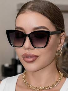 Vintage Cat Eye Big Frame Plastic Sunglasses, Unisex Fashion Classic Style Decoration Outdoor Travel Beach Vacation Uv-Protection Eyewear Boho Sunglasses Beach Sun Glasses Beach Accessories For Women Sun Glasses Sunglasses Shades Fashionable Shade Elegant Outfit Family Outings Travel Vacation Holiday For Summer Beach Vacation,Outdoor,Travel - Multicolor - View 21