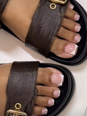 24pcs White French Style Press On Toe Nails With Simple And Atmospheric Design, Comes With 1pc Nail File And 1pc Jelly Glue Sticker Nail Supplies