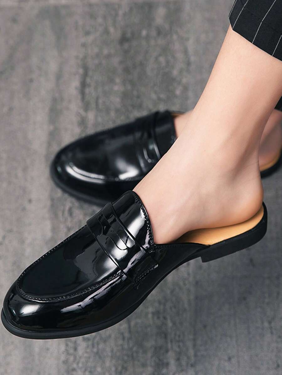 Men's British Style Pointed Toe Flat Sandals With Covered Toes For Summer - Black - View 1