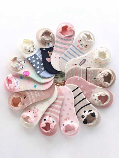 5pairs/Set Women's Random Color Cute 3d Cartoon Animal Printed Low Cut Invisible Boat Socks