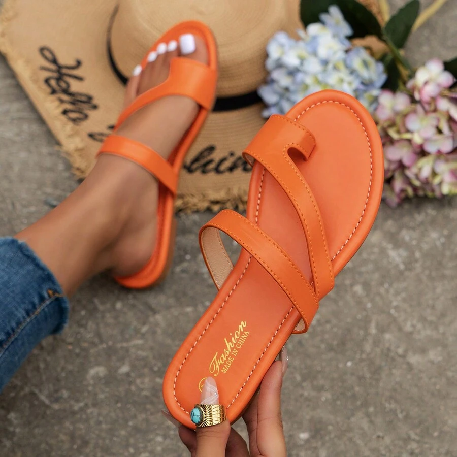 Fashionable Flat Thong Casual Lightweight Women's Sandals - Orange - View 1
