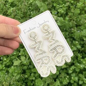1 Paire Boucles D'oreilles Déclaration En Lettres << Mrs » De Style Bohème Faites À La Main Avec Des Perles Pour Les Demoiselles D'honneur Et Les Mariées De La Saison Des Mariages