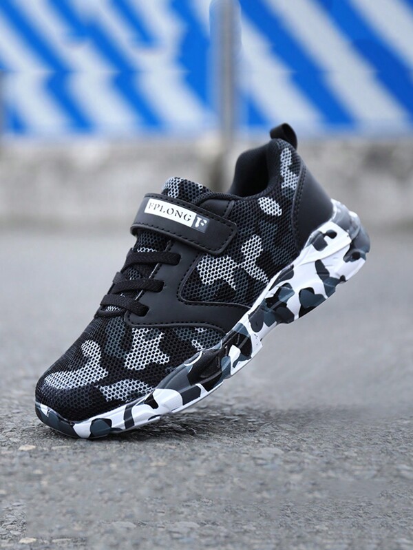 Zapatos deportivos casuales para niños con moda de camuflaje y malla transpirable