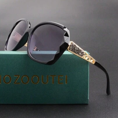 Luxury Brand Design Vintage Rhinestone Fashion Glasses Women Fashion Gradient Lens Fashion Glasses Shades For Female Sunglasses Beach Sun Glasses Beach Accessories For Women Sun Glasses Sunglasses Shades Fashionable Shade Elegant Outfit Family Outings Travel Vacation Holiday For Summer Beach Vacation,Outdoor,Travel