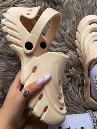 Couples' Closed Toe Garden Shoes, Outdoor Beach Slippers, Comfortable EVA Women's Sandals