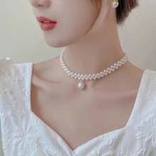 1pc New Arrival Pearl Necklace For Women, Retro & Unique Design, High-End Short Clavicle Chain - White - View 1