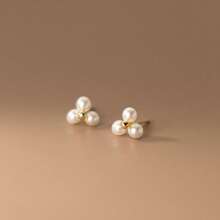 1pair Simple S925 Sterling Silver Design Three Faux Pearls Stud Earrings Suitable For Women Daily Wear Wedding Bridal Jewelry