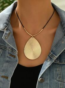 New Fashion Personalized Metallic Leaf & Teardrop Shaped Pendant Necklace With Black Wax Cord