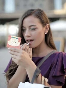 1 chiếc Gương nhỏ gọn, nhẹ, có thể gập lại, làm bằng thép không gỉ, mạ điện nano, viền chi tiết, phù hợp với mọi dịp và nhóm người dùng - Nhiều màu - Xem 6