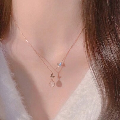 1 Pièce Collier Pendentif Papillon À Goutte D'eau En Cristal Rose Ins Style Simple Et Élégant Pour Cadeau, Fête Ou Usage Quotidien