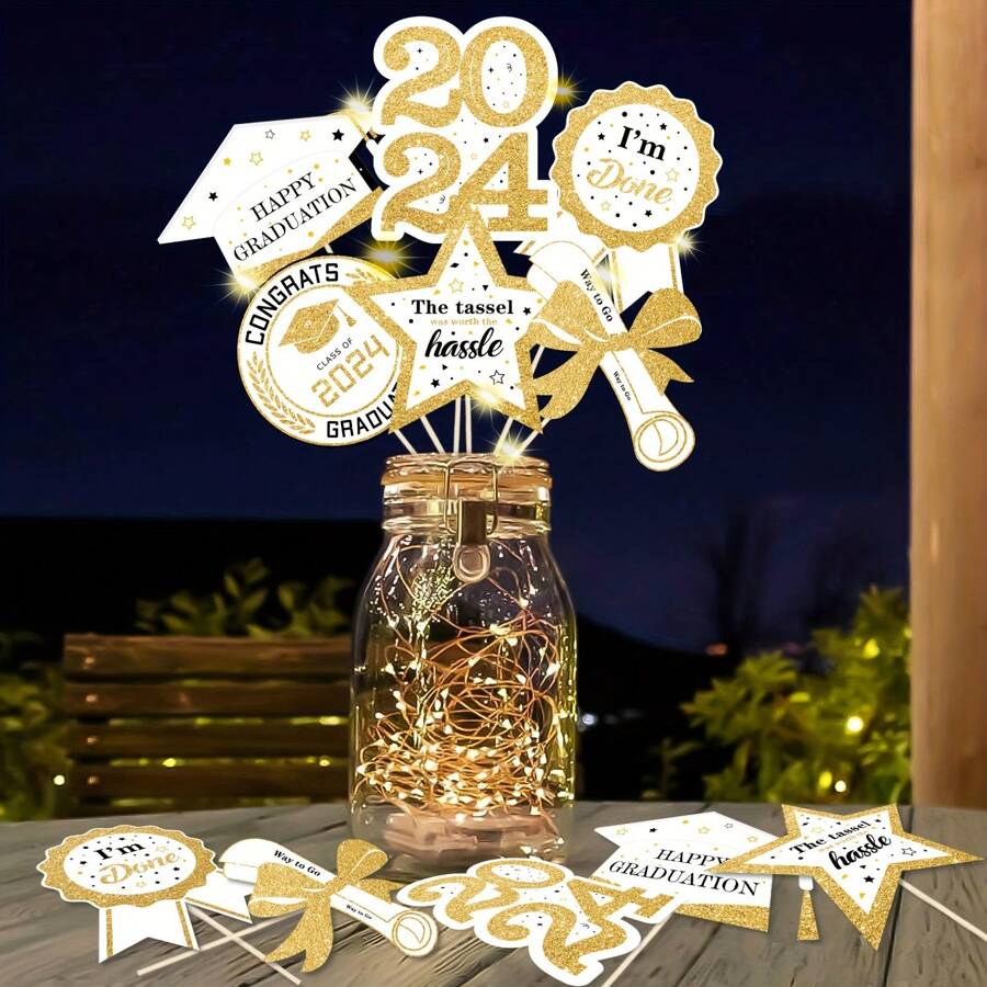 12 Piezas Decoraciones De Graduación Para La Clase De 2024: Palos Centrales De Mesa De Graduación Dorados Y Blancos Con Luces De Cadena Led Para La Fiesta De Graduación De La Universidad / Escuela Secundaria De 2024 - Blanco - Ver 1