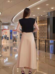 Women Skirts - Màu be - Xem 4