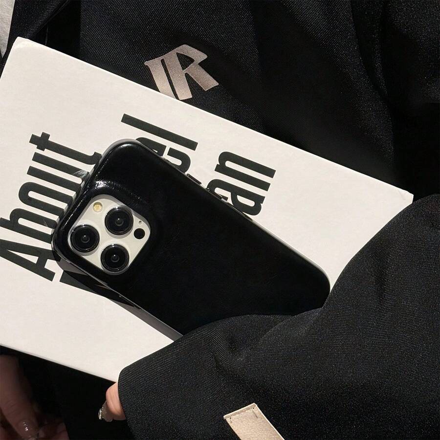 1 pieza Funda de teléfono con textura suave y botón metálico de lujo y moda retro compatible con Apple 16 15 14 Plus 13 12 11 Pro Max