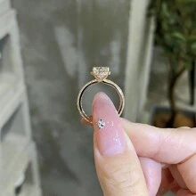 1 Piece Deluxe 2 克拉鸽蛋莫桑钻石闭口女士戒指实验室制造钻石 18K 镀白金 S925 纯银戒指 D 颜色 VVS1 净度莫桑钻石秋日喜悦玫瑰金经典女孩戒指防过敏求婚戒指结婚戒指结婚周年纪念礼物 - 銀色 - 查看 6