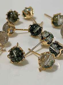 1 đôi Tinh tế Mạ đồng Bông tuyết Bông tai stud Đối với phụ nữ , Sang trọng Và Đúng mốt - màu xanh lá - Xem 2