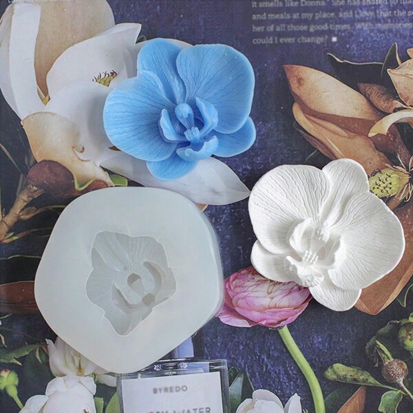 1 pieza Nuevo molde de silicona con forma de rosa, herramienta de molde de decoración 3D de mariposas orquídea para velas de jabón, artesanía de resina y arcilla polimérica, suministros hechos a mano para decoración de regalos de boda, graduación y fiesta de cumpleaños