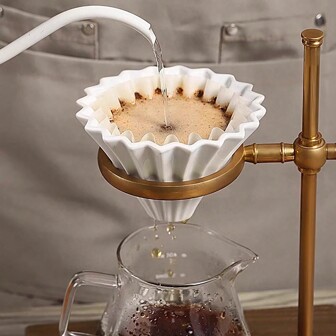 WICK AND HIS PETS 木纤维优雅 - 50 片蛋糕咖啡过滤器，无异味，精细过滤 - 提升您的咖啡体验