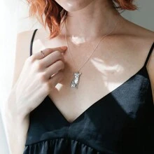 1pc Customized Stainless Steel Silver Pet Photo Necklace, Personalized Cat Dog Pet Memorial Gift Engraved Necklace - Silver - View 3