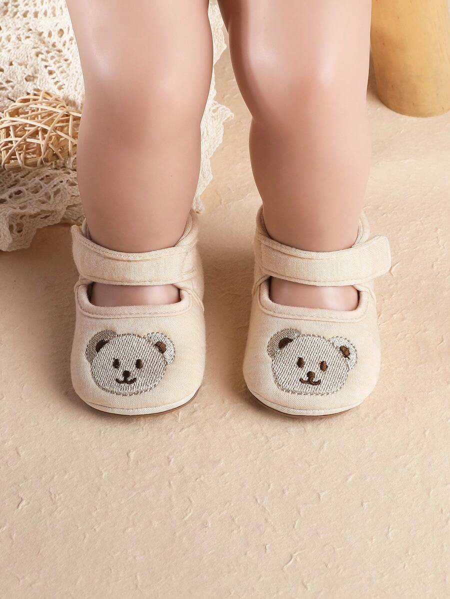 infant girl shoes size 0