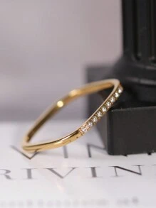 1 Stück Quadratisch Geformter Ring Mit Kleinen Strasssteinen Und Ultrafeiner 18k Goldbeschichtung, Geeignet Für Den Täglichen Gebrauch