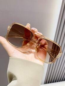 1 Pair Square Plastic Aviator Style Fashion Glasses, Unisex Beach Accessories - Ombre - View 2