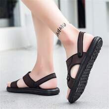 Men's Fashion PU Peep Toe Sandals With Hollow Design, Non-Slip, Breathable, Comfortable Outdoor Beach Shoes