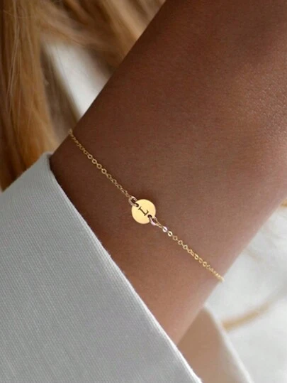 1件新款极简主义A-Z字母镂空情侣手链，K镀金金属链手链，女士珠宝礼物（手工制作，表面略有瑕疵）