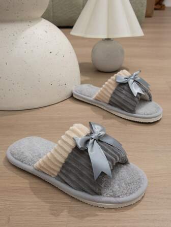 Zapatillas de casa para mujeres con diseño de lazo en la punta y punta abierta, zapatillas silenciosas y livianas para parejas para uso en interiores