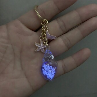 Night Luminous Seahorse Key Chain With Oil Drop Starfish & Fish Tail Pendant, Summer Beach Themed Key Chain Backpack Decoration Car Accessories Bag Charm School Cute Goth Y2k Christmas Gift Ideas Bag Lanyards With Id Holder Car Accessories Bag Charms