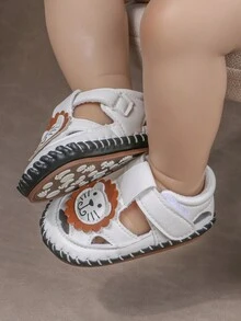 1pair Boys' Lion Pattern Pu Hook And Loop Anti-Slip Designed Flat Casual Sandals, Suitable For 0-1 Year Old Babies In Spring And Summer - White - View 7