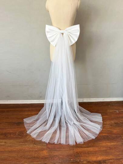 女士白色缎面大蝴蝶结网纱腰带，长135厘米。情人节配饰