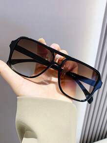 1pc Unisex Square Plastic Aviator Style Fashionable Glasses Shades Beach Accessories Beach Accessories For Women Glasses Shades Basics Fall Winter Women Outfits Clothes Business Casual Gifts For Summer Beach Vacation,Outdoor,Travel - 漸層 - 查看 2