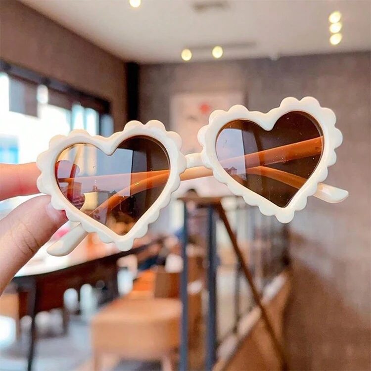 3pcs Different Styles Beige Fashion Glasses With Floral, Heart, And Daisy Designs - Beige - View 7
