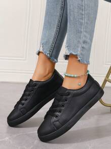 女士休闲运动鞋，新款时尚白色硫化鞋，百搭平底鞋（鞋码偏小一码，建议脚宽/胖的人购买大一码）