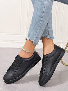 女士休闲运动鞋，新款时尚白色硫化鞋，百搭平底鞋（鞋码偏小一码，建议脚宽/胖的人购买大一码）