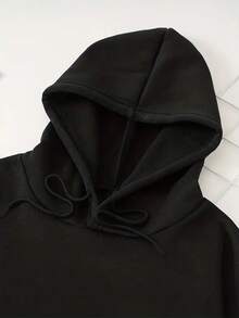 Capucha con estampado floral y letra con cordón con forro térmico - Negro - Ver 3