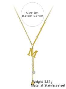 VceTd Um pingente elegante e moderno em aço inoxidável banhado a ouro 18k com a letra M e decoração de borlas é adequado para mulheres usarem em festas ou casamentos. - Ouro amarelo - Visão 2