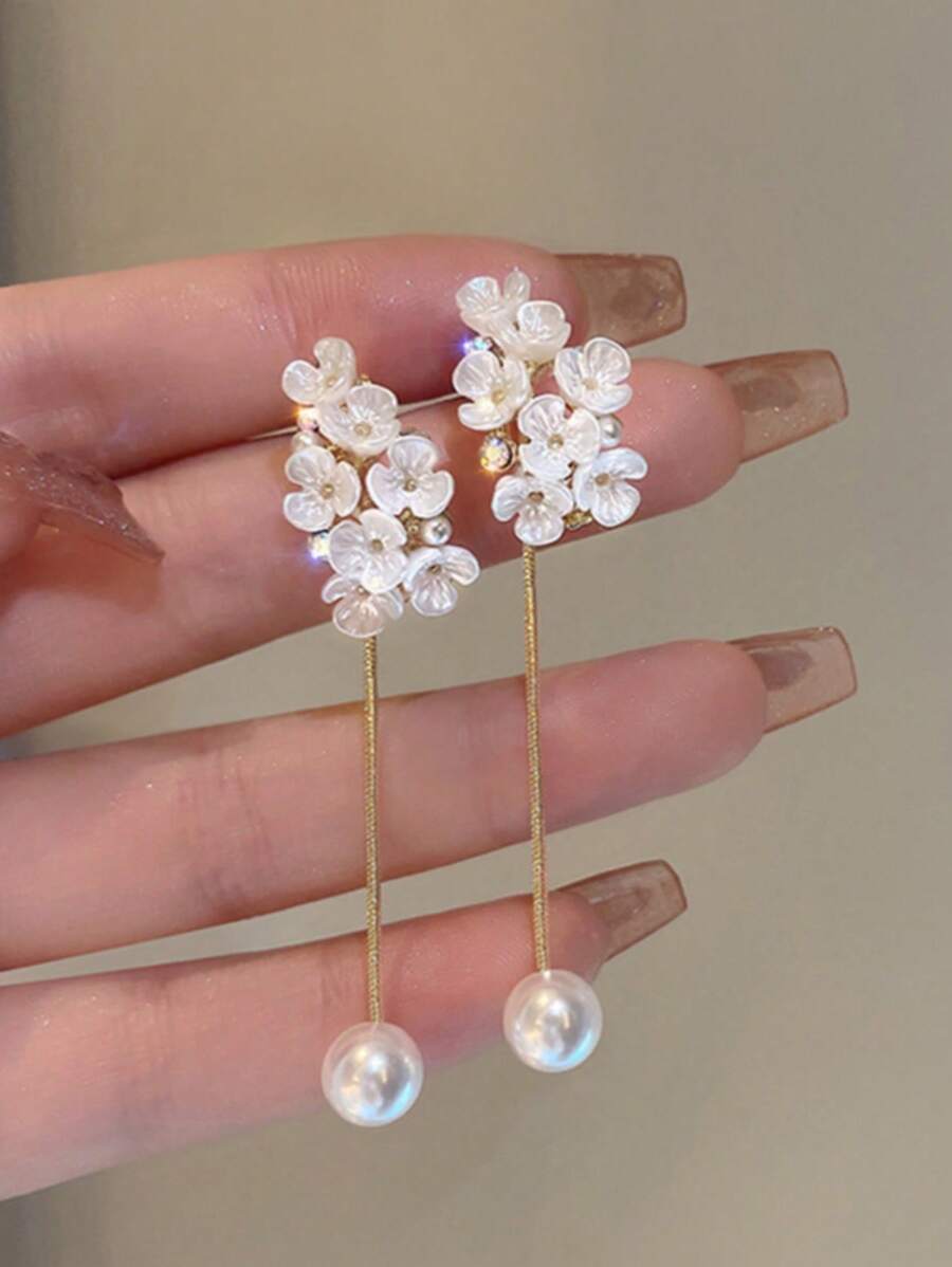 1 par Pendientes largos con borlas con forma de flor y perlas como regalo para San Valentín, mamá, madre, Día de la Madre - Dorado - Ver 1