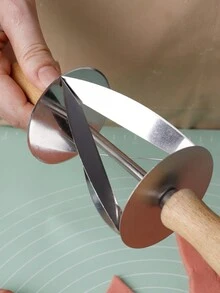 1pc Wooden Handle Stainless Steel Croissant Dough Roller Cutter, Baking Tools For Croissant And Pastry - Multicolor - View 7