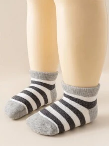 12 Pairs Infant/Toddler Boys' And Girls' Star & Stripe Classic Combination No-Bone Seam Anti-Slip Socks - Multicolor - View 6