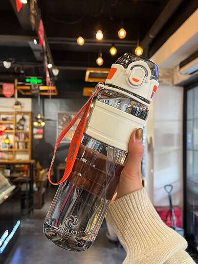 Botella de agua deportiva de plástico multicolor con paja, diseño duradero y anti-caída, nueva taza de fitness deportiva de verano para hombres y mujeres