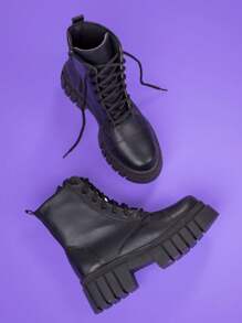 Women Ankle Boots & Booties - Black - View 4