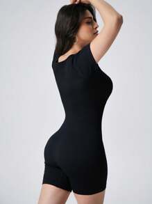 1 件女式黑色无缝柔软连体裤，带腰带，适合跑步和瑜伽训练，短袖