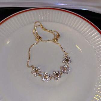 1pc Snowflake Design Fashionable Drawstring Bracelet With Inlaid Rhinestone, Minimalist & Elegant Design