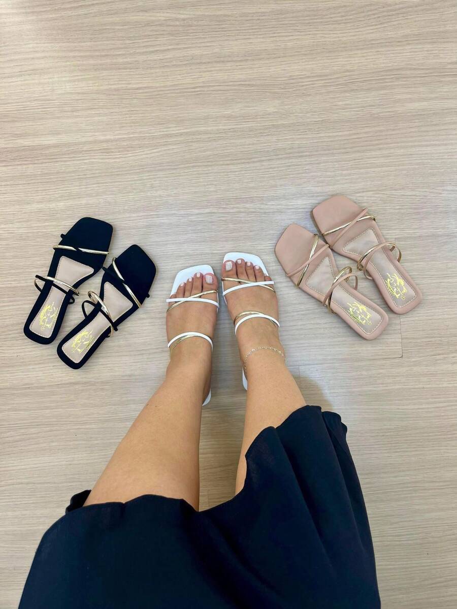 Women Flat Sandals - 黑色 - 查看 1