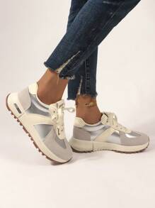 Vintage Oatmeal Color German Trainer Shoes For Women, Casual And Super Soft Athletic Shoes For Running And Daily Wear - Silver - View 3