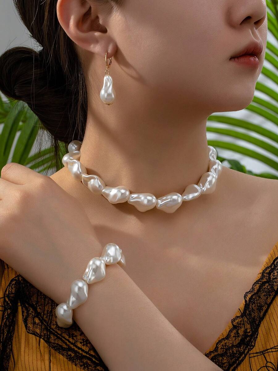 1pc Geometric Shaped Faux Pearl Chain Necklace, 1pc Faux Pearl Chain Bracelet, 1pair Faux Pearl Dangle Earrings Set For Elegant Women As Gift - White - View 1
