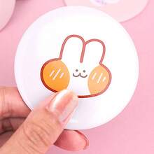 3PCS Mini espejos de maquillaje portátiles y adorables, espejos de mano, adecuados para estudiantes como espejo pequeño (patrón enviado al azar) - Blanco - Ver 3